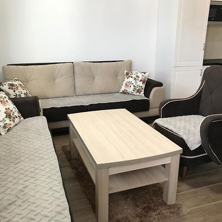 Apartmani Belma Dobra Voda Bagian luar foto